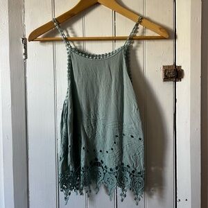 Kendall and Kylie Tank